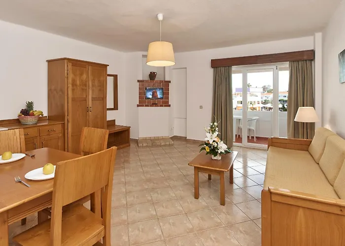 Cheerfulway Minichoro Aparthotel