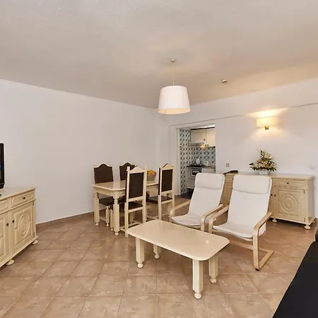 Apartmanhotel Cheerfulway Minichoro 3*