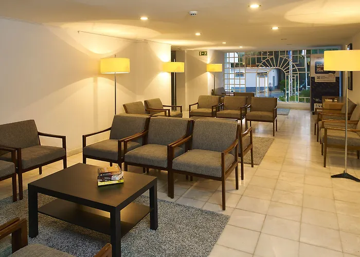 Cheerfulway Minichoro Apartahotel 3*