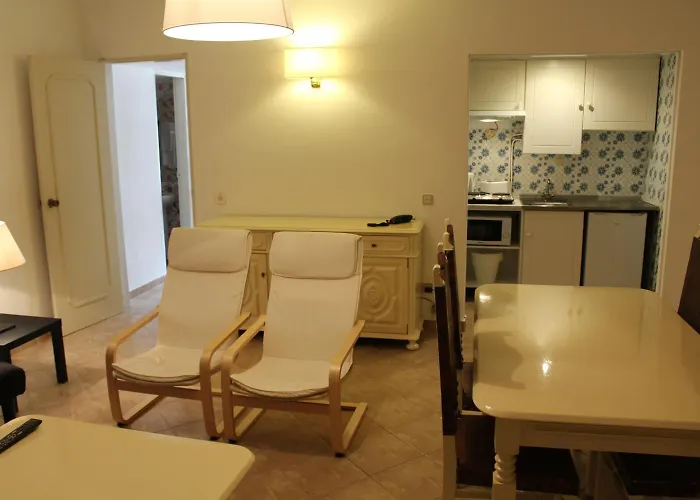 Apartahotel Cheerfulway Minichoro Albufeira