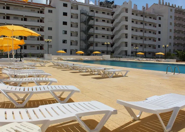 Cheerfulway Minichoro Apartahotel 3*