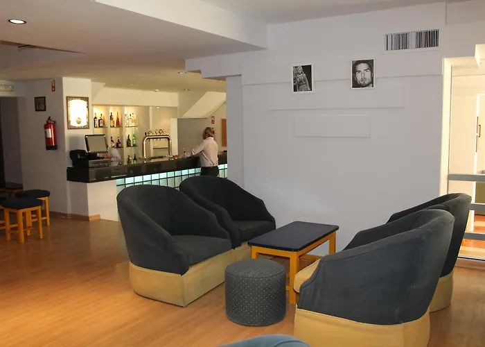 Cheerfulway Minichoro Apartahotel 3*